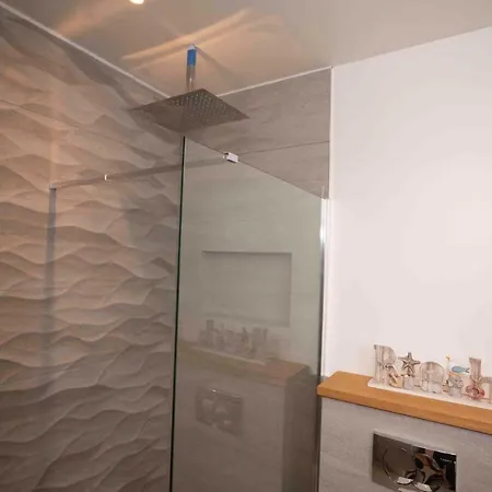 Beach Chic Penthouse Mamaia Nord 公寓 康斯坦察