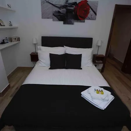 Beach Chic Penthouse Mamaia Nord 公寓 康斯坦察